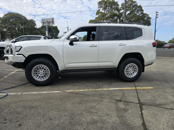 300 series Landcruiser